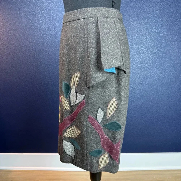 Floreat Tweed Wool Embroidered Bird Pencil Skirt - Anthropologie - Size 2 - Picture 8 of 9